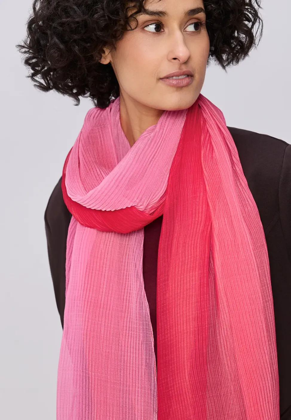 Foulard avec dégradé de couleurs