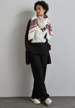 Foulard à carreaux