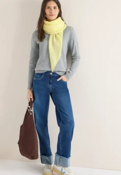Foulard triangulaire