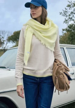 Foulard triangulaire