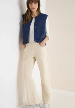 Gilet avec patte de boutonnage
