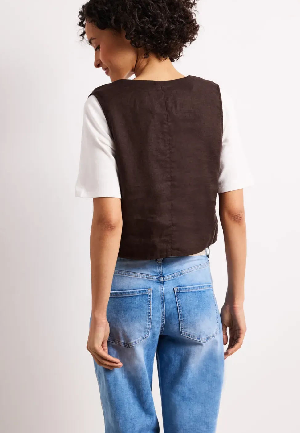 Gilet en lin à col V et boutons