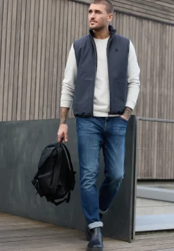 Gilet à structure mixte