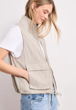 Gilet zippé avec cordon de serrage