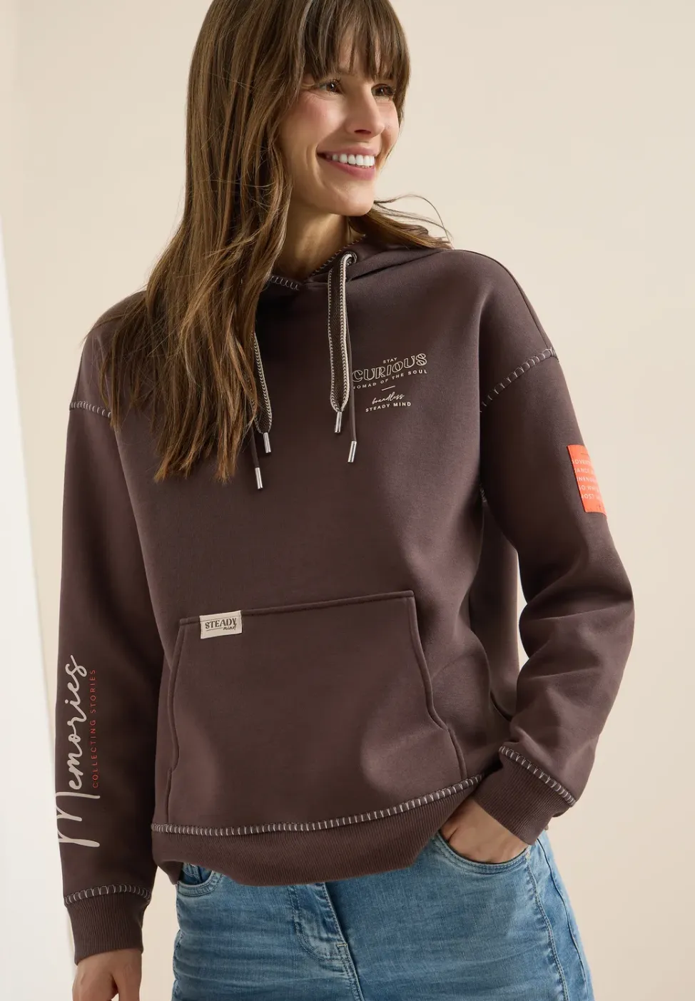Hoodie avec coutures décoratives