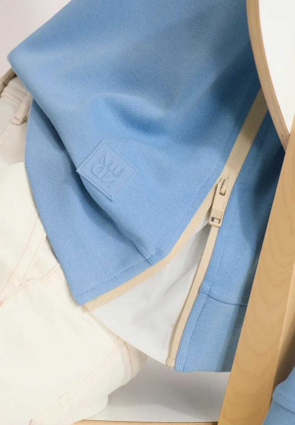 Hoodie avec détails zippés