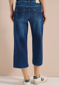Jean 3/4 coupe large en style ample