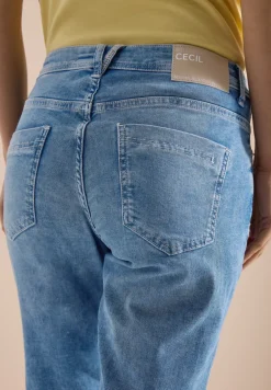 Jean 7/8 coupe slim en style décontracté