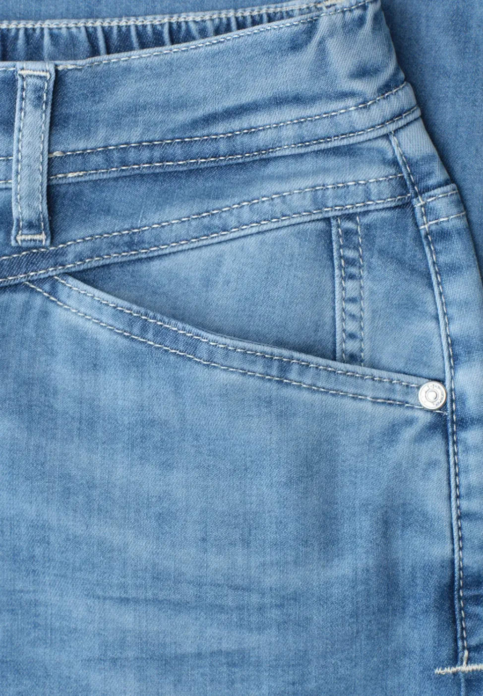 Jean fuselé loose fit