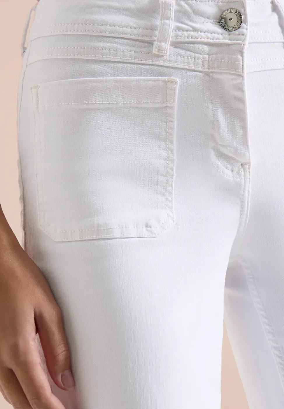 Jean large 7/8 à poches plaquées
