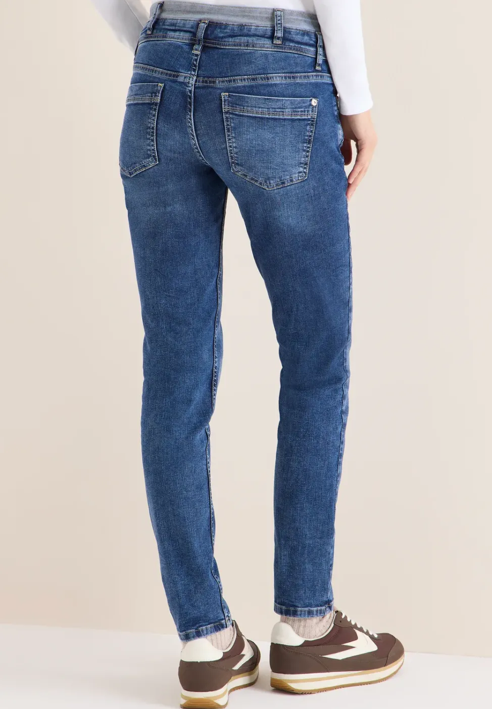 Jeans avec double ceinture