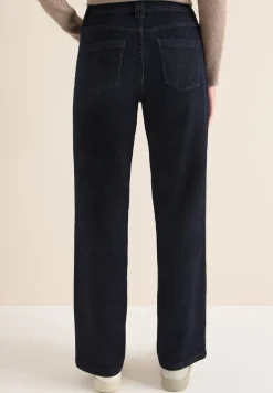 Jeans avec pierres précieuses