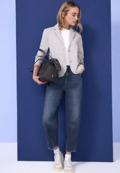Jeans à jambes barrées