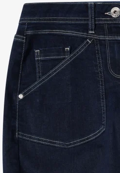 Jeans à jambes coniques