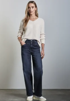 Jeans à jambes larges