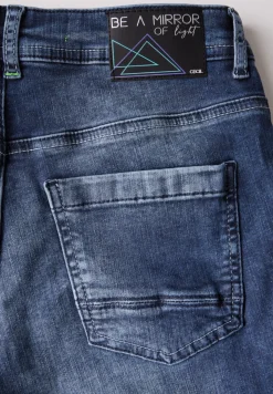 Jeans à jambes larges