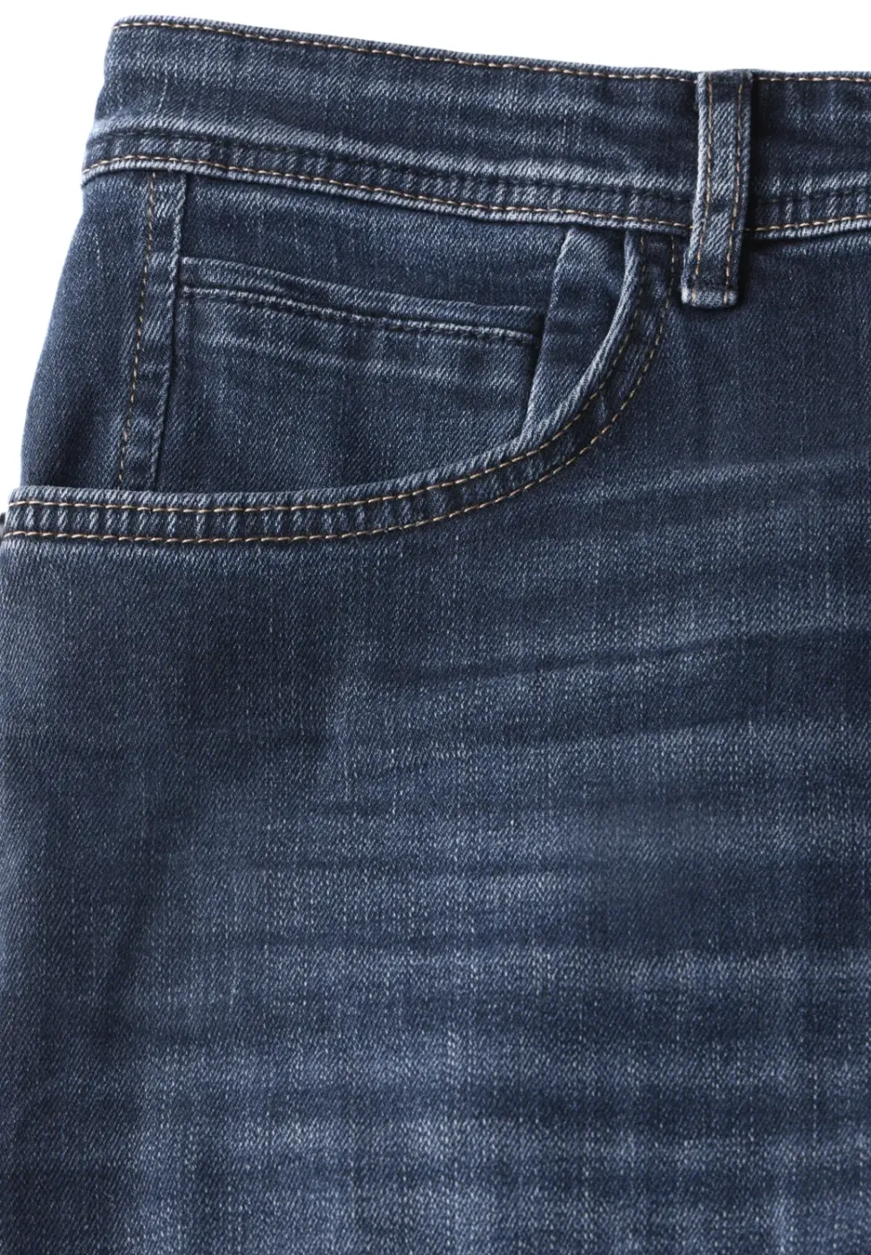 Jeans à la coupe régulière