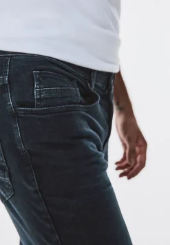 Jeans à la coupe skinny