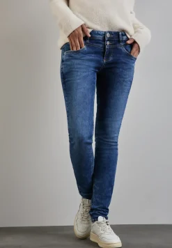 Jeans à la coupe slim