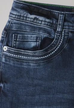 Jeans large avec broderie