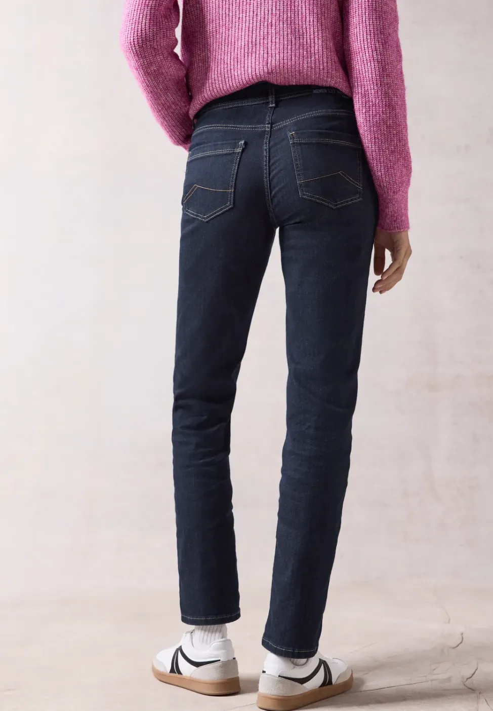 Jeans rinsed
