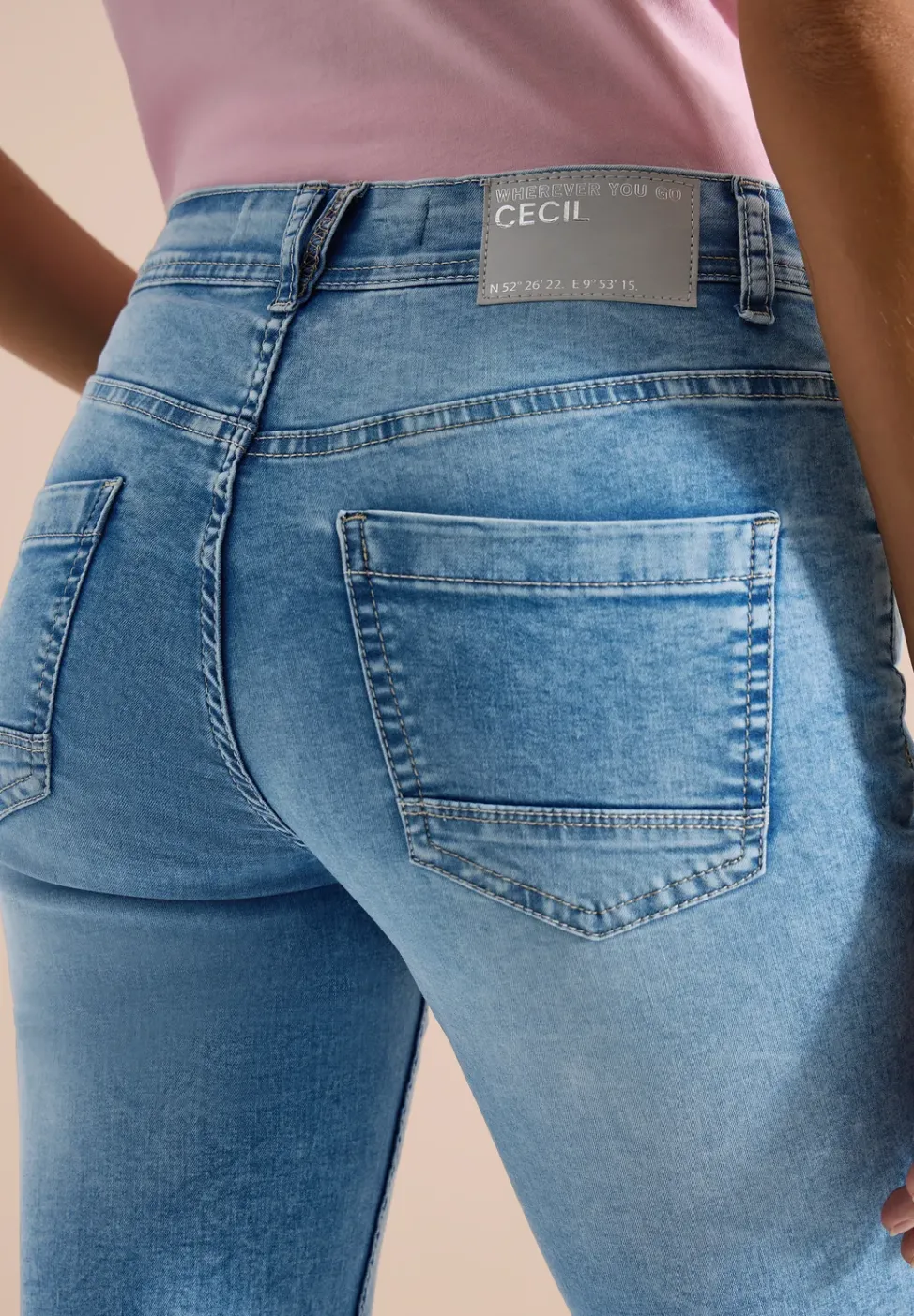 Jeans 3/4 Slim Leg en coupe décontractée