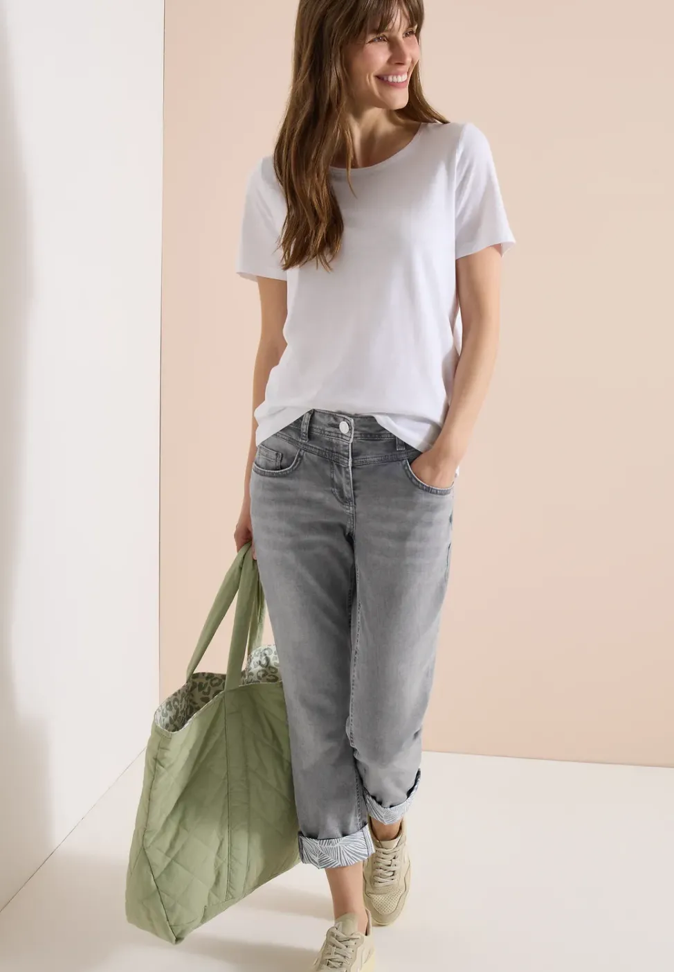 Jeans Straight Legs avec détail d'ourlet