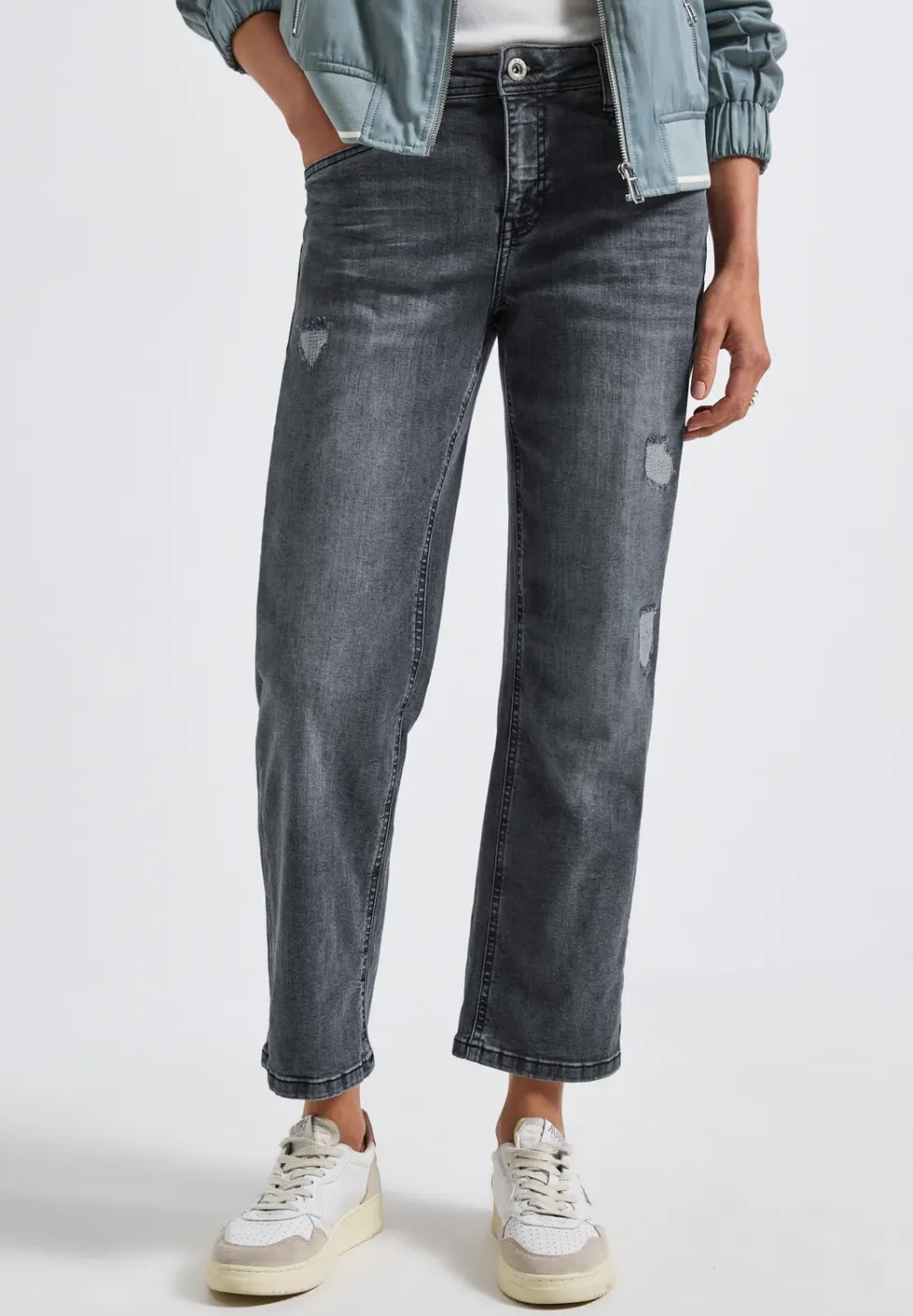 Jeans Straight Legs Destroyed