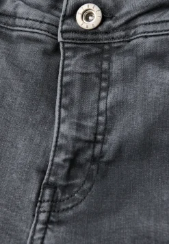 Jeans Straight Legs Destroyed