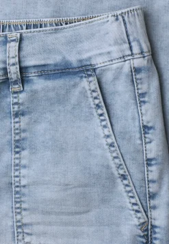 Jean taille moyenne Culotte en coupe loose