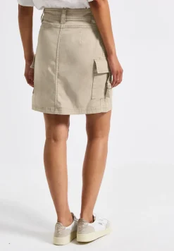 Jupe au look cargo