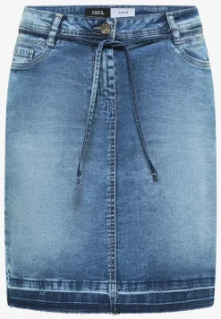 Jupe en jean longueur genou avec détail de ceinture