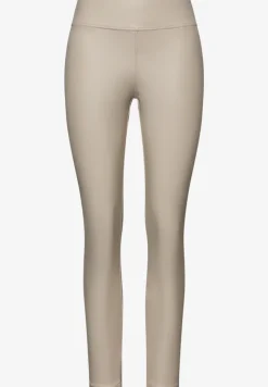 Leggings look cuir