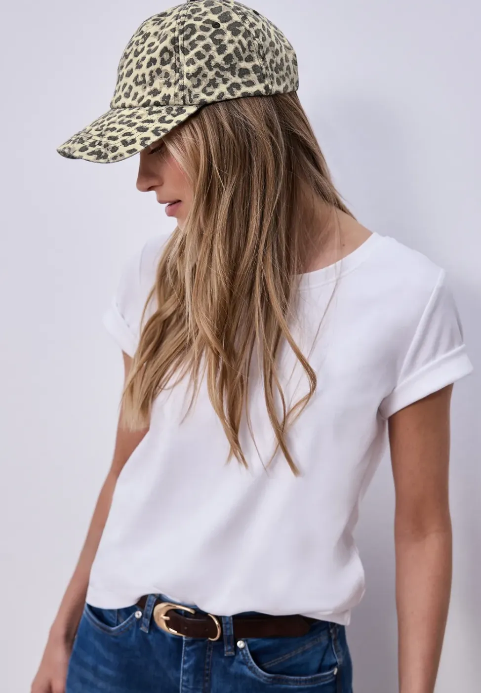 Leo Cap