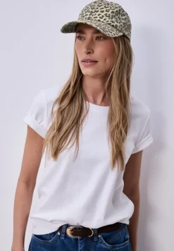 Leo Cap