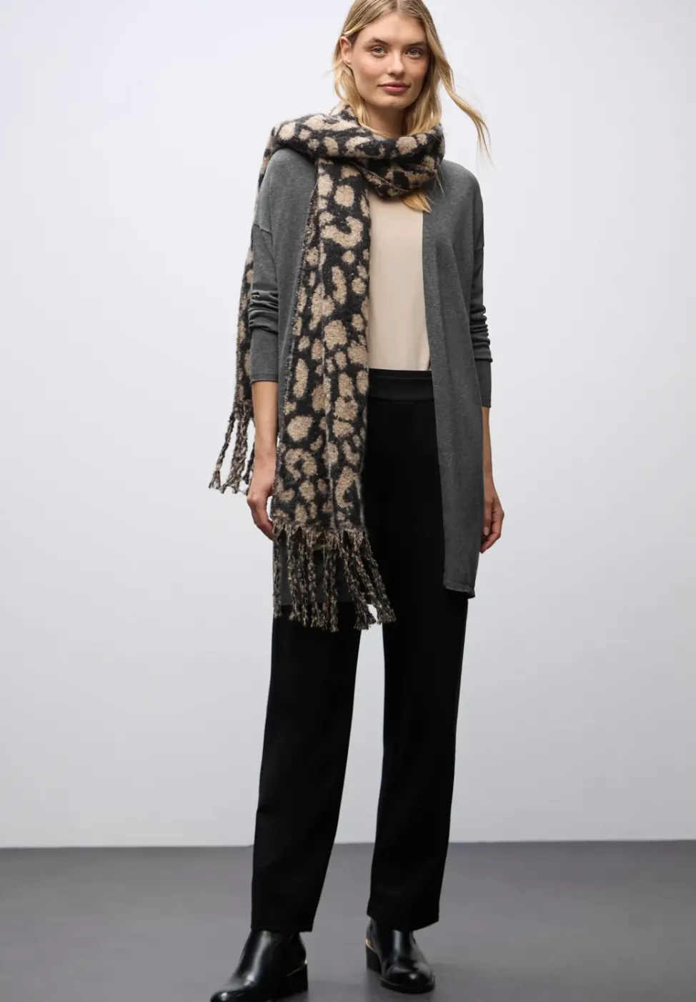 Long cardigan en maille fine