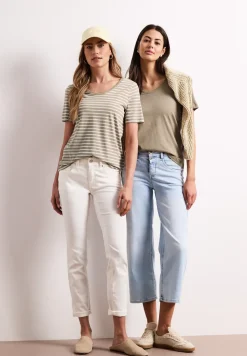 Lot de 2 T-shirts avec encolures arrondies en V