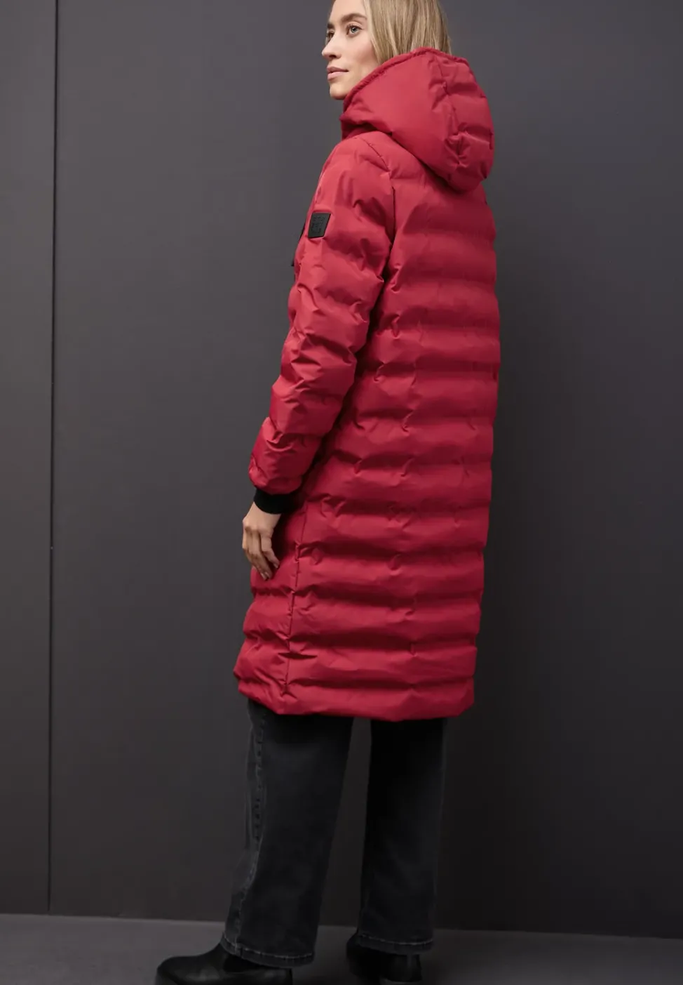 Manteau avec coutures collées