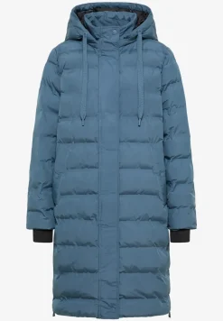Manteau avec matelassage sans coutures