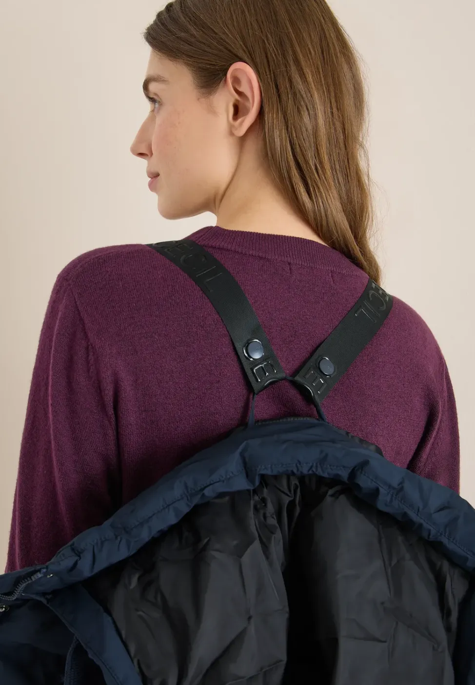 Manteau avec matelassage sans coutures