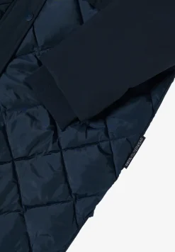 Manteau avec mélange de structures