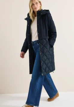 Manteau avec mélange de structures