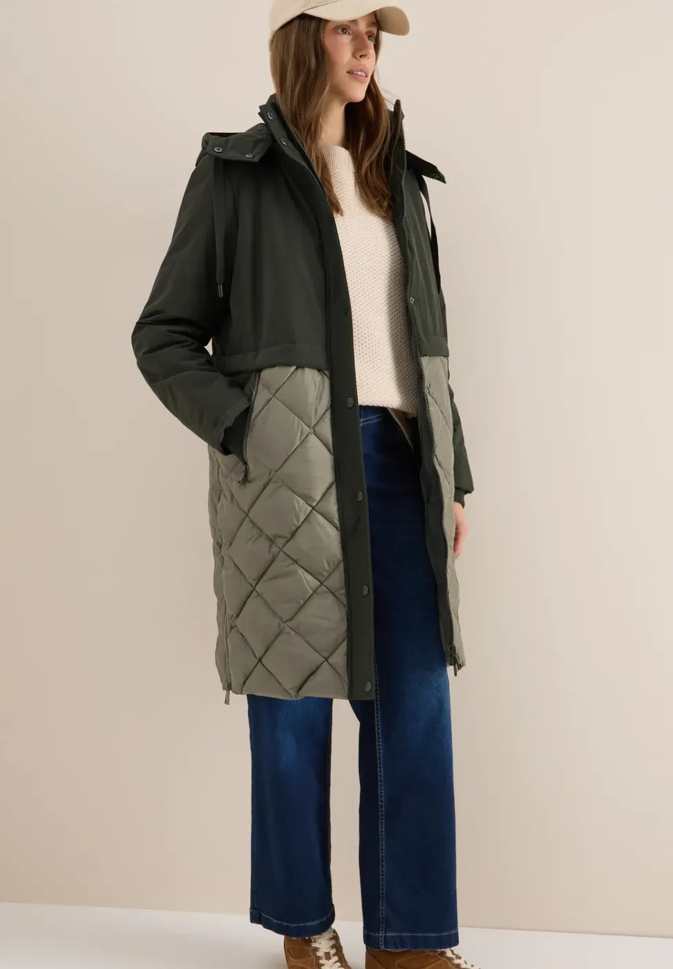 Manteau avec mélange de structures