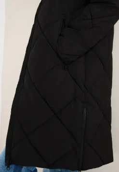 Manteau avec sac à dos Strings
