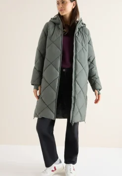 Manteau avec sac à dos Strings