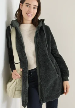 Manteau douillet en peluche
