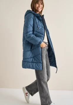 Manteau matelassé avec capuche