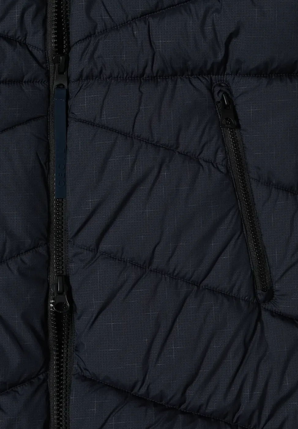 Manteau matelassé avec capuche