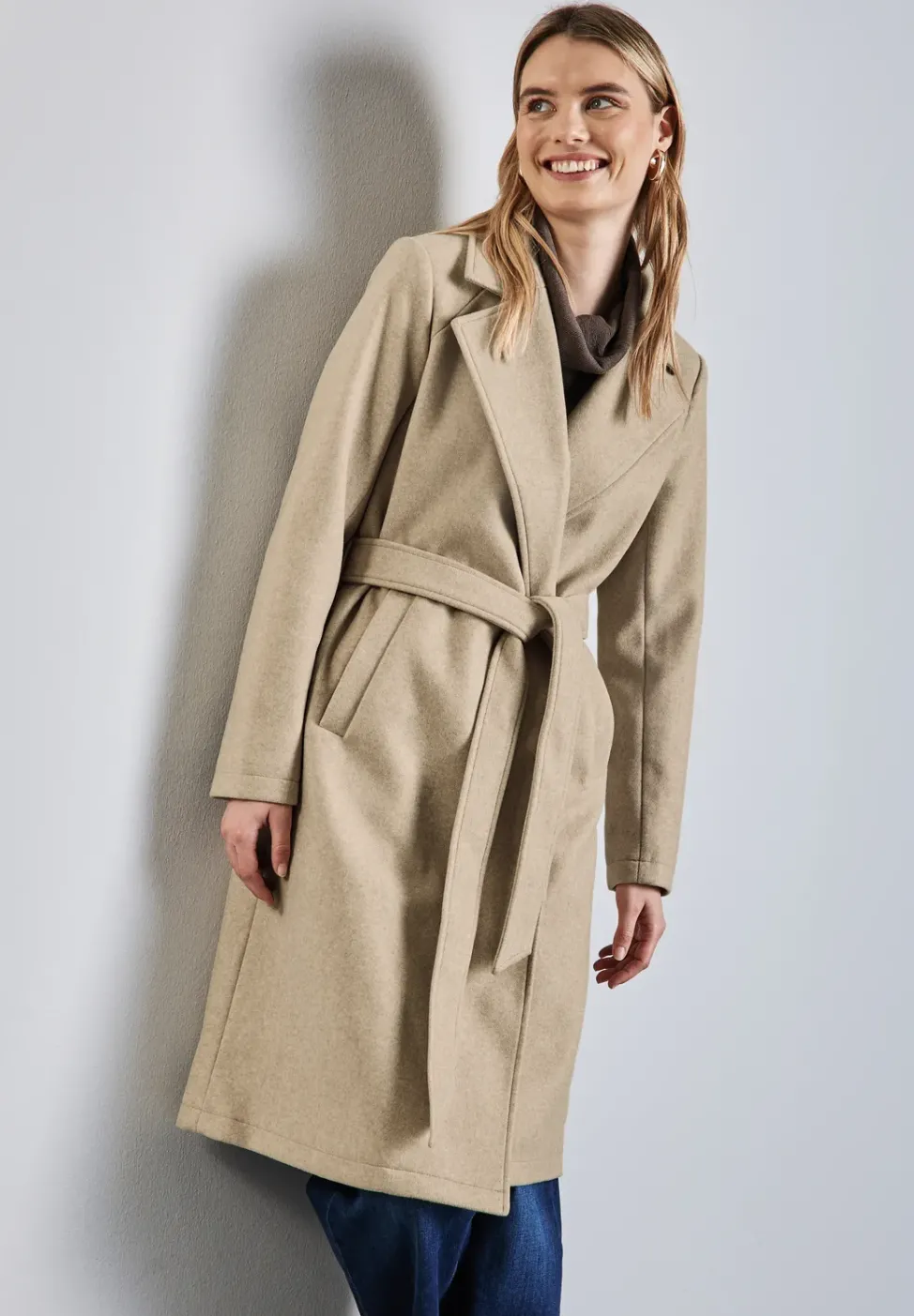 Manteau à revers