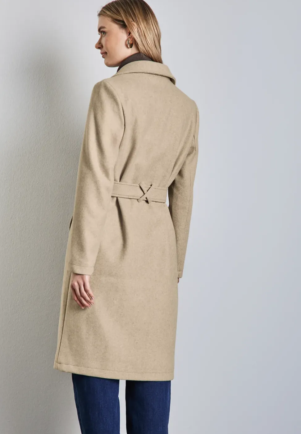 Manteau à revers